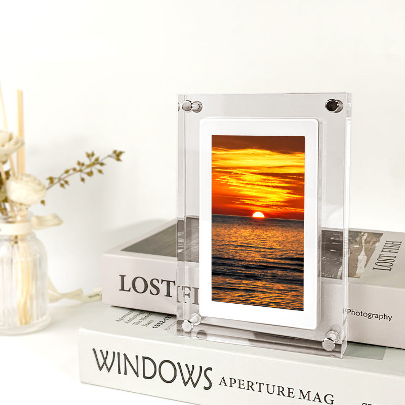 Acrylic Digital Frame - Picture/Video Player with 1GB And Battery Type C